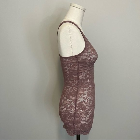 Aritzia Wilfred Sheer Lace Tank Top Mauve - Picture 5 of 11